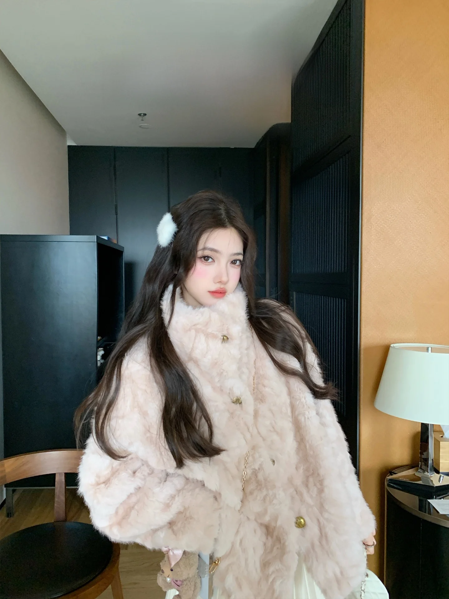 

Женское зимнее пальто ChuChu Austin Girls Lake с воротником из экологичного меха, интегрированной овчиной и мехом ягненка, теплое, прямого кроя, расклешенное