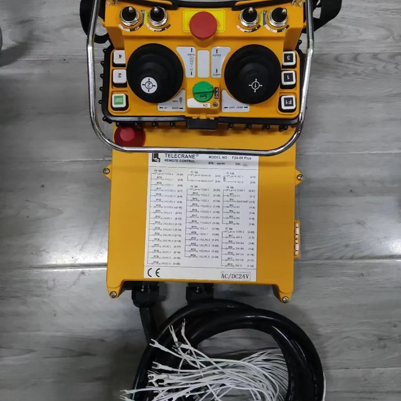 Bezprzewodowy pilot radiowy 24V-36V do dźwigów przemysłowych