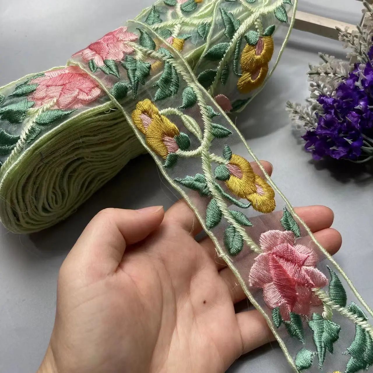 2 Yards 4.8cm Embroidery Water Soluble Lace Ribbon for Clothes Bag Crafts Lace Barcode Flower Fabric