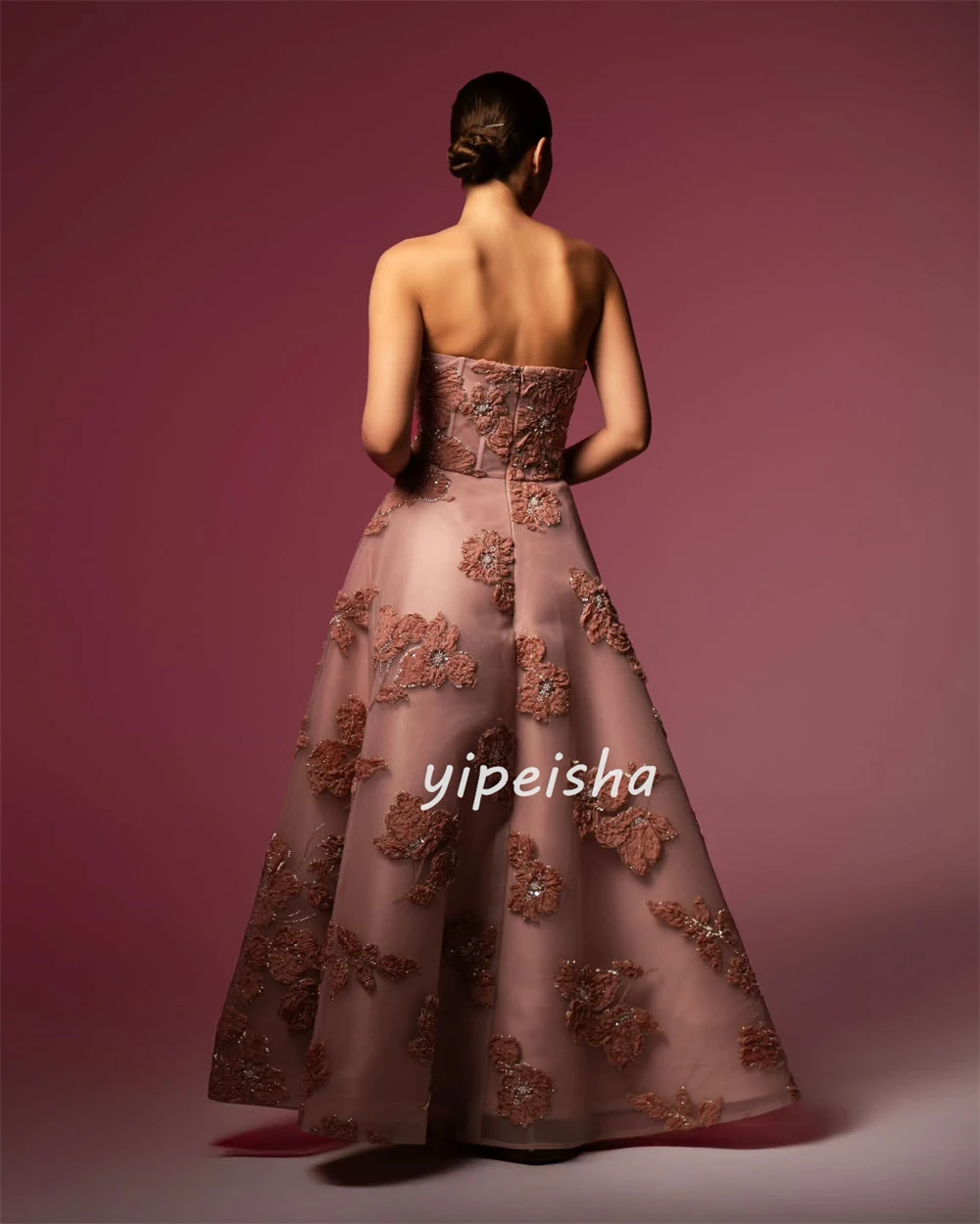 Customized Fashion Women Tulle Handmade Flower Sequined A-Line Evening Dresses Matching Strapless Sleeveless Long Prom Dresses