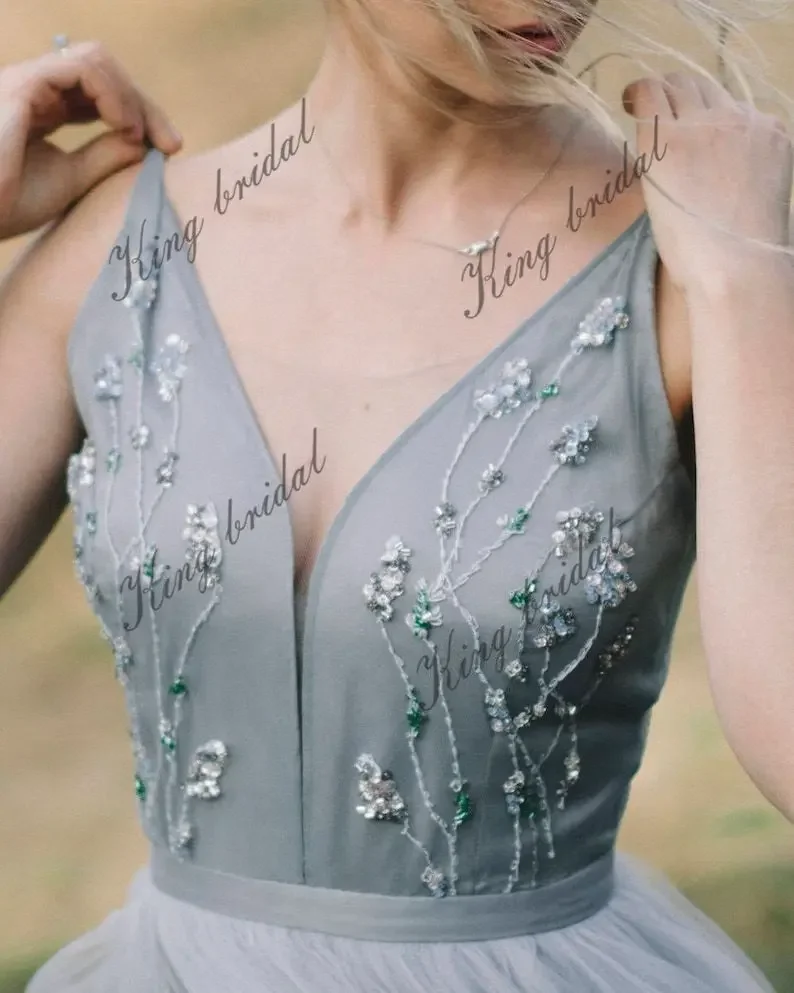 ที่กําหนดเองสีฟ้าและสีเทาT Ulleพรหมพรรคชุดแต่งงานสายรัดปาเก็ตตี้ชุดเจ้าสาวนางฟ้าชุดแต่งงานเจ้าหญิงBohoชุดเจ้าสาว