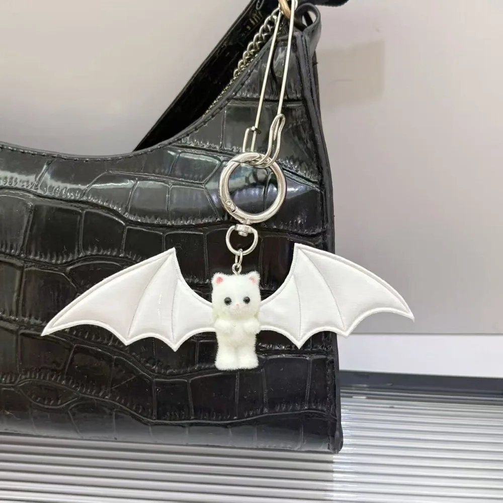 Creative Y2K Flocking Bear Keychain Cute Mini Bat Bear Keyring Pile Coating Animal Bag Pendant Birthday Gift