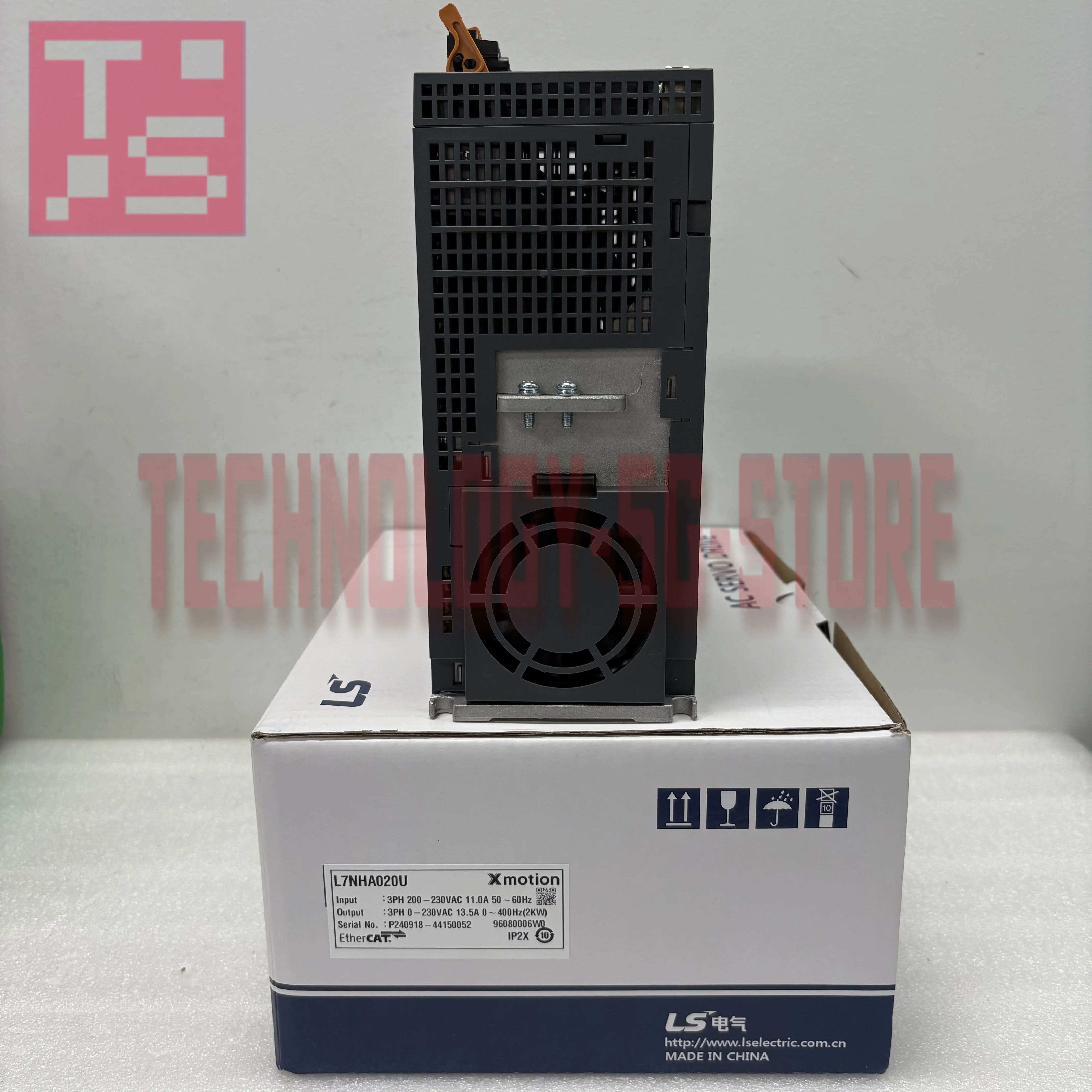 

L7NHA010U brand new servo driver