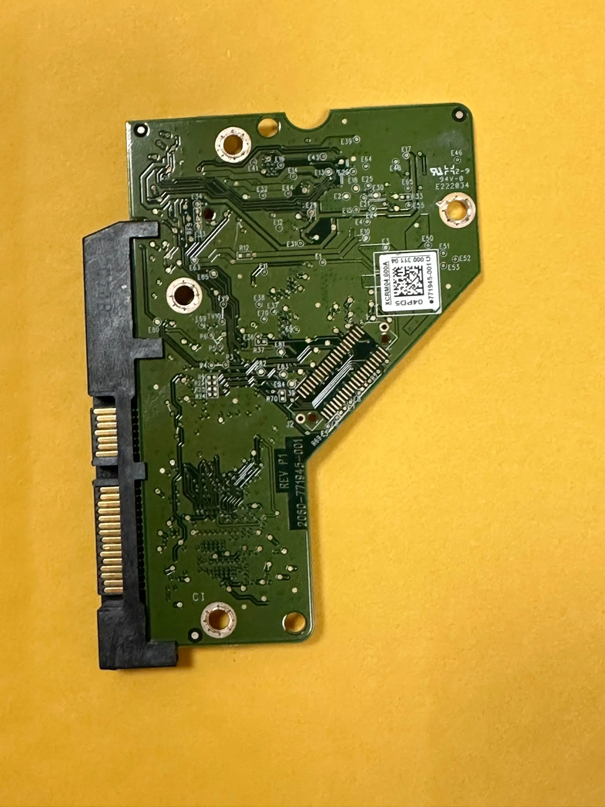 HDD PCB logic board 2060-771945-001 REV A REV P1