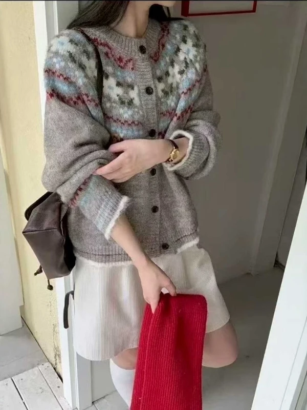 

Retro Fair Isle Knitted Button-Up Long Sleeve round Neck Women's Cardigan Sweater Outerwear Versatile Autumn Winter New Style
