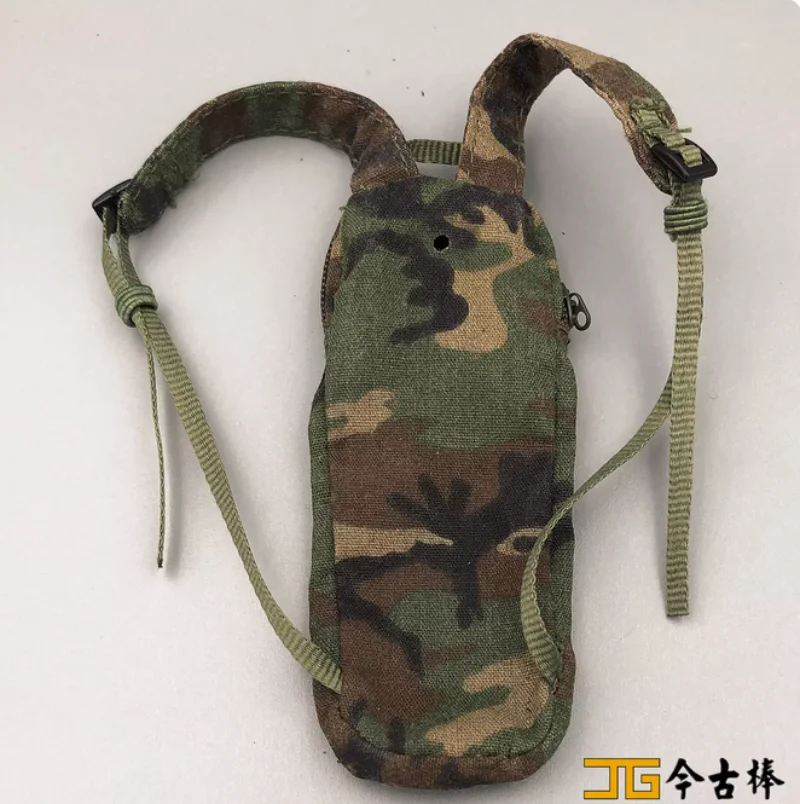 

1/6 Soldier Accessories Camouflage Backpack Model for12'' Action Figure