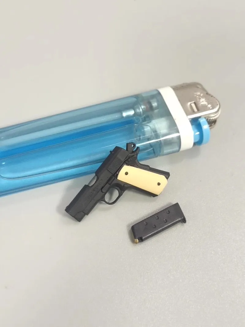 

1/6 Scale Soldier Scene Props Weapon Seal P228 M1911A Plastics Model Toy Fit 12'' Action Figure Body In Stock