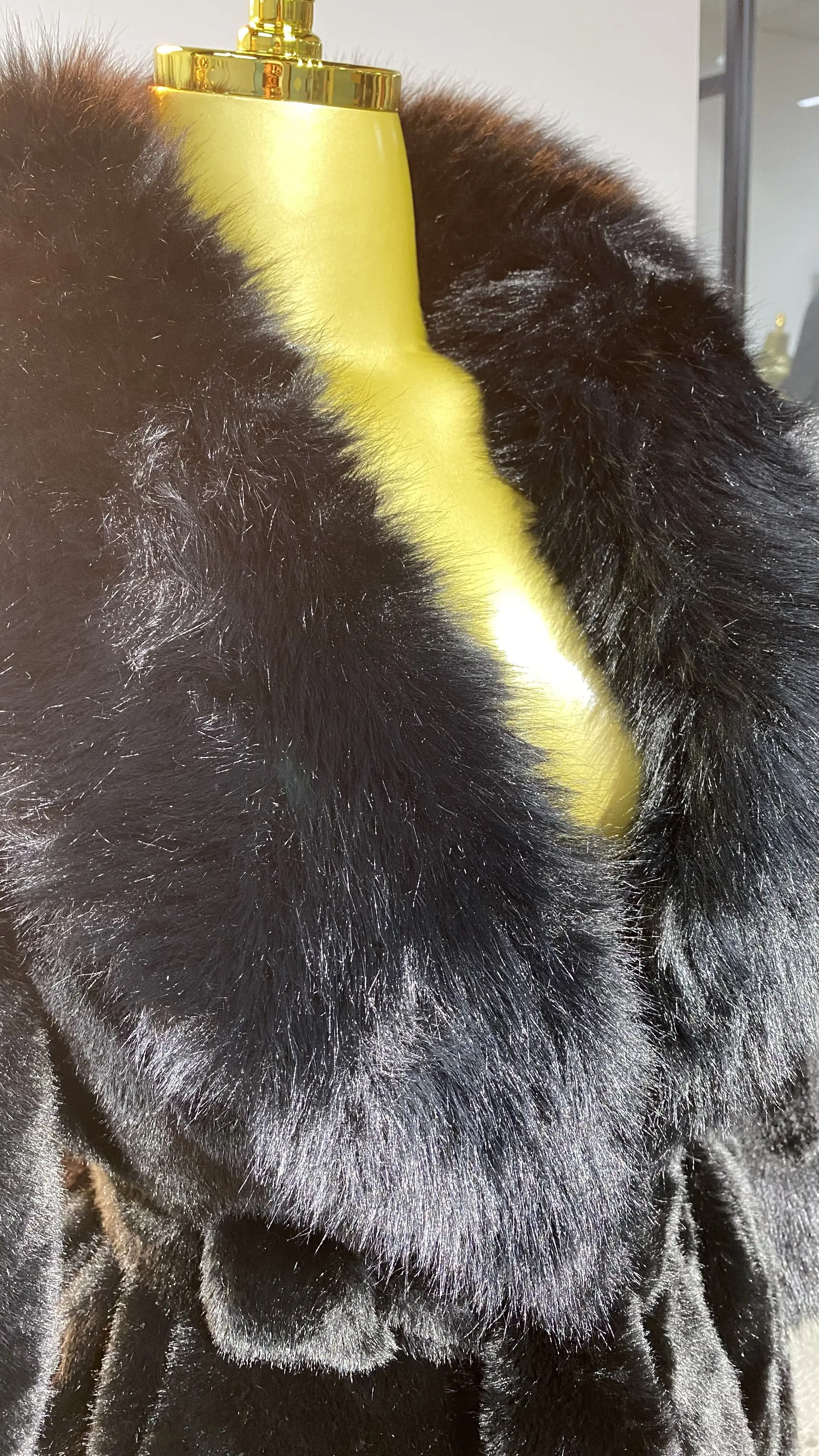 2025 New Design Casual Women's Faux Fur Coat, Winter Warm Plus Size Jacket-GZXX213