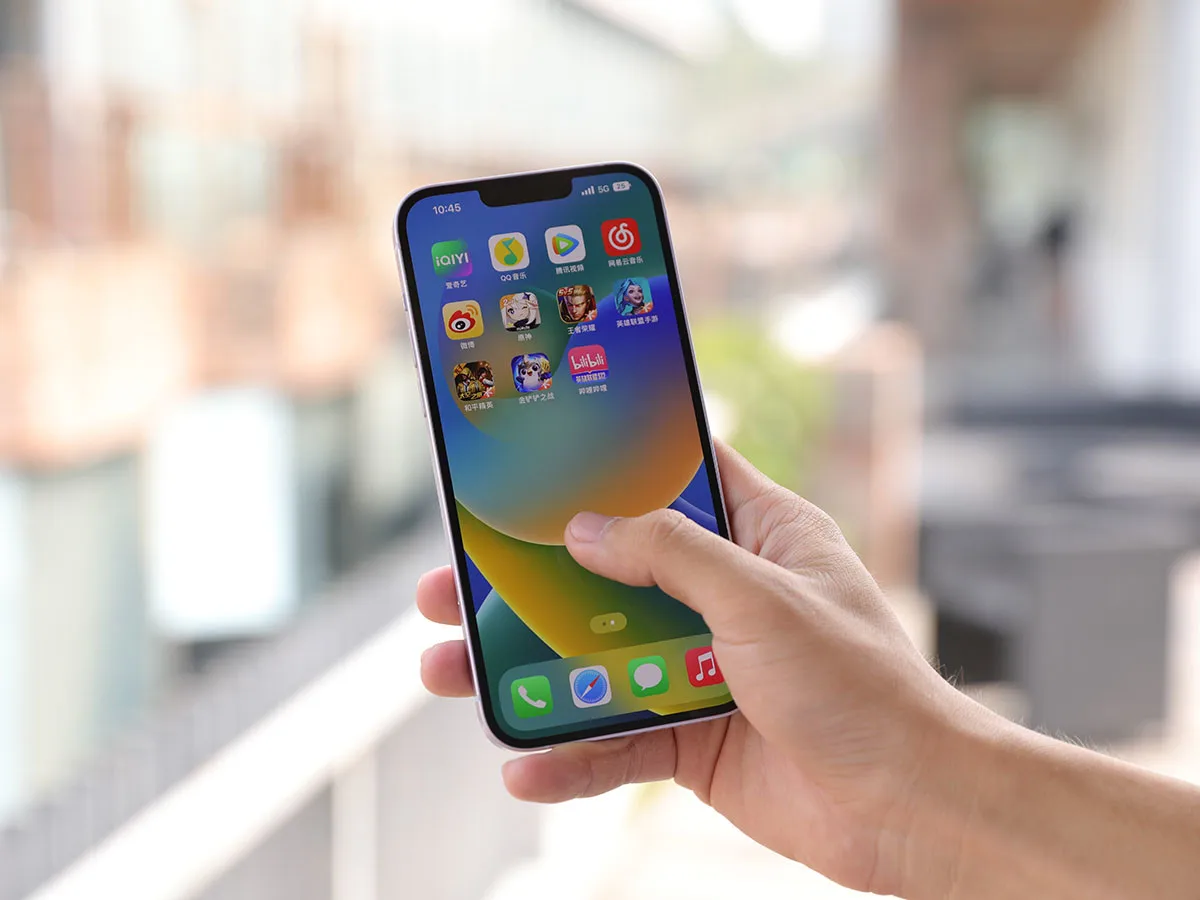 هاتف Apple iPhone 14 Plus الأصلي مقاس 6.7 بوصة 5G إصدار أمريكي ثنائي eSIM NFC A15 OLED معرف الوجه 6GB RAM 128GB 256GB هاتف محمول مستعمل غير مقفول