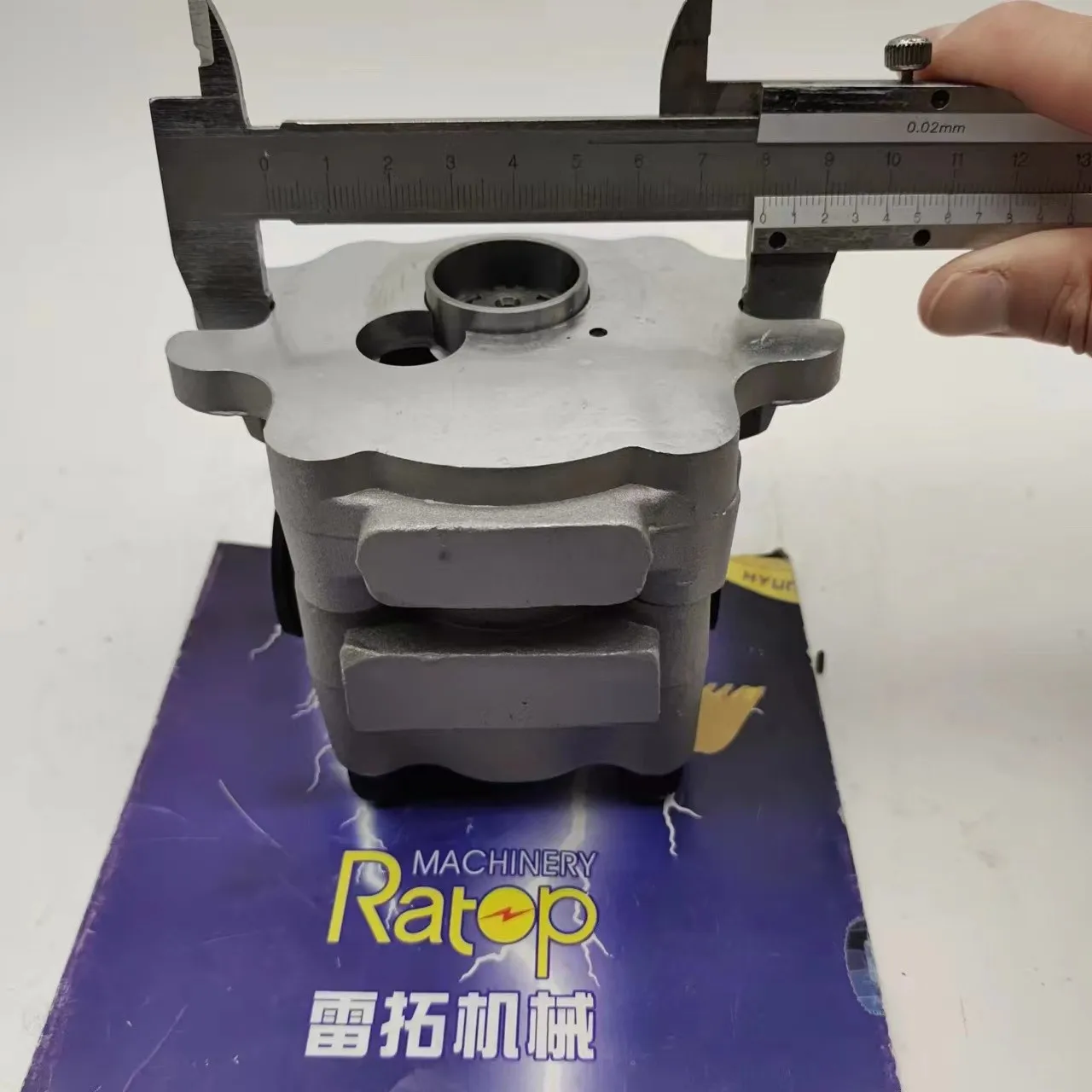 

705-41-07180 705-41-02320 Gear Pump 705-41-02700 For PC35 PC35R-8