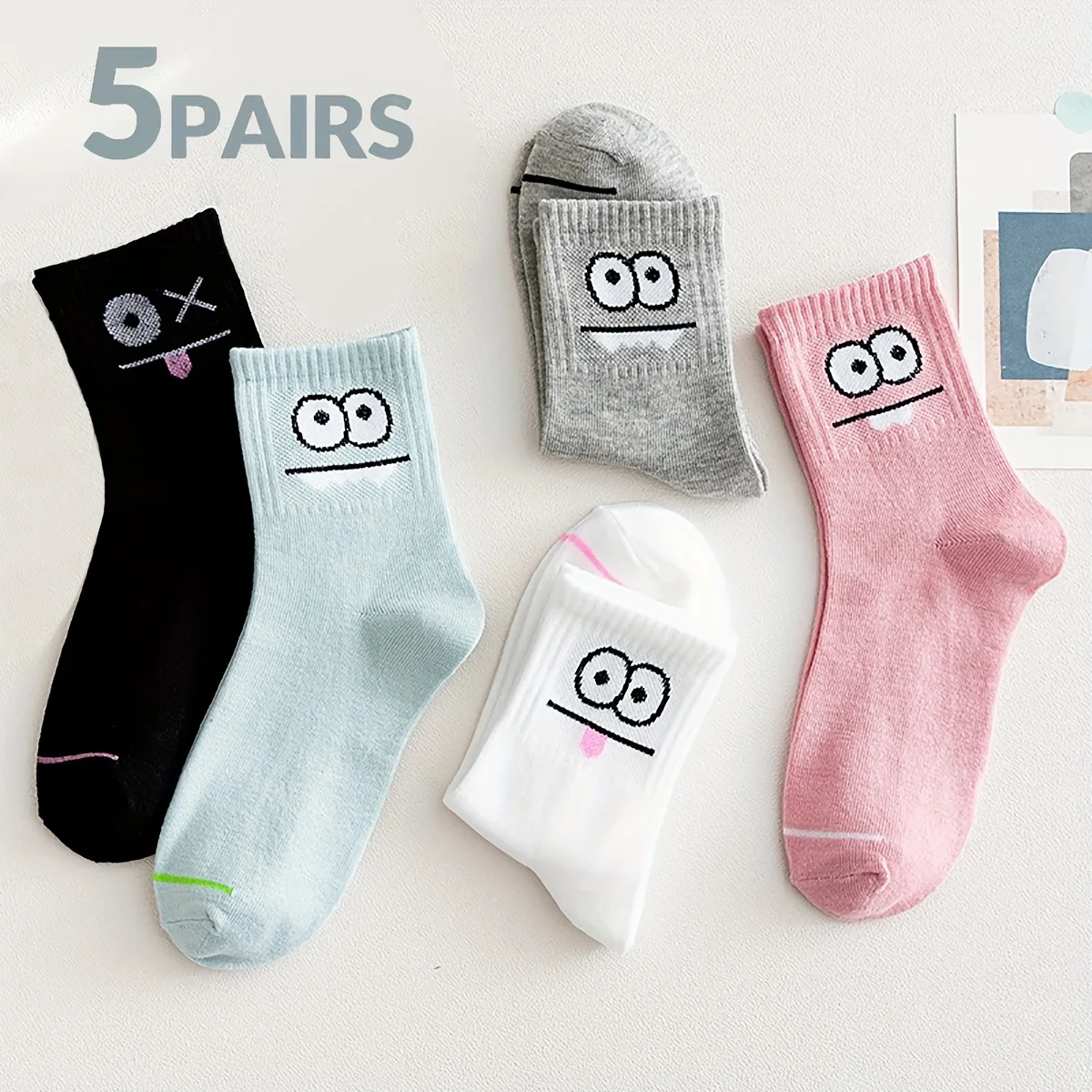 

Pairs Cute Expression 5 Colors Versatile Fashion Women's Mid-Calf Socks