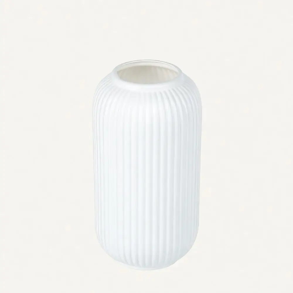 Creative Vertical Striped Plastic Vase Lightweight Minimalist Style Floral Arrangement Pot Home Decor Office Accessory