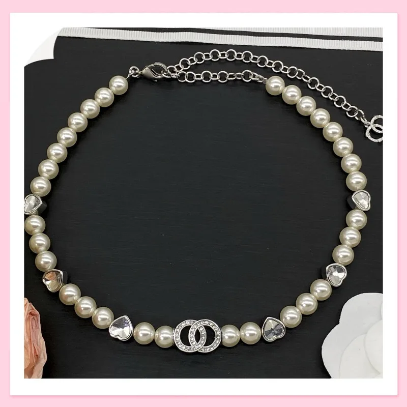 

High-end Necklace Women's Double Classic Love Pearl Collarbone Chain Versatile Pair of Letters Celebrity Diamond Chain