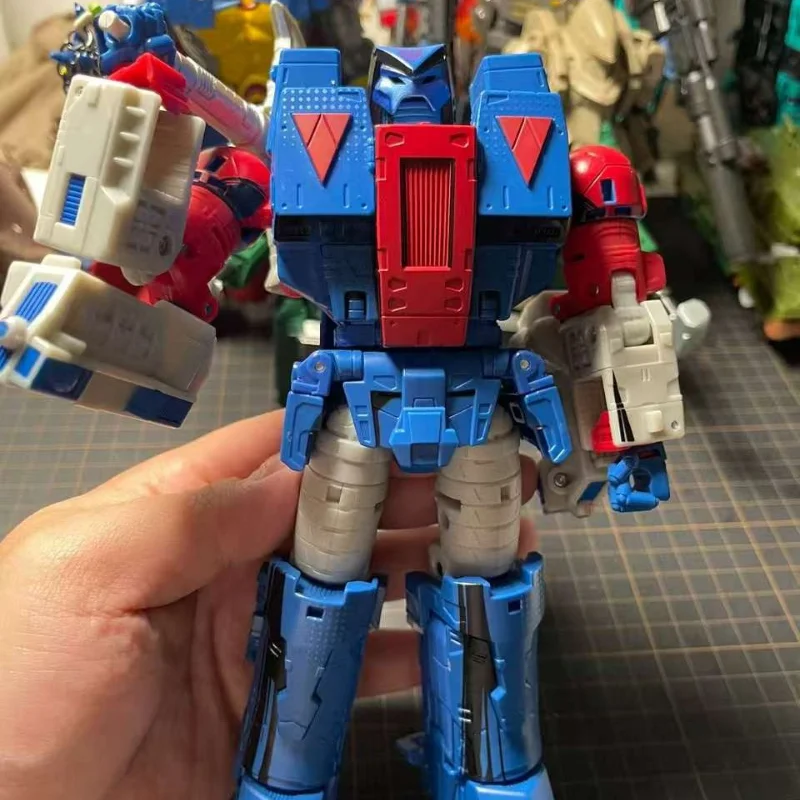 Modèle de Robot de Transformation Original, dessin animé Straxus, figurine préférée populaire, déformation Optimus Prime, jouets, Puzzle, cadeaux