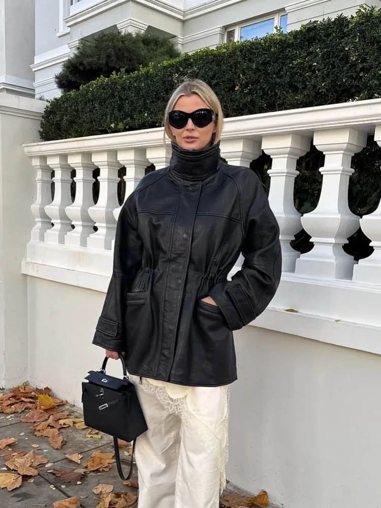 الشارع بولي Leather سترة جلدية النساء Y2k الصلبة سحابات طويلة الأكمام جيب الوقوف طوق معطف الإناث 2025 الشتاء سيدة أبلى
