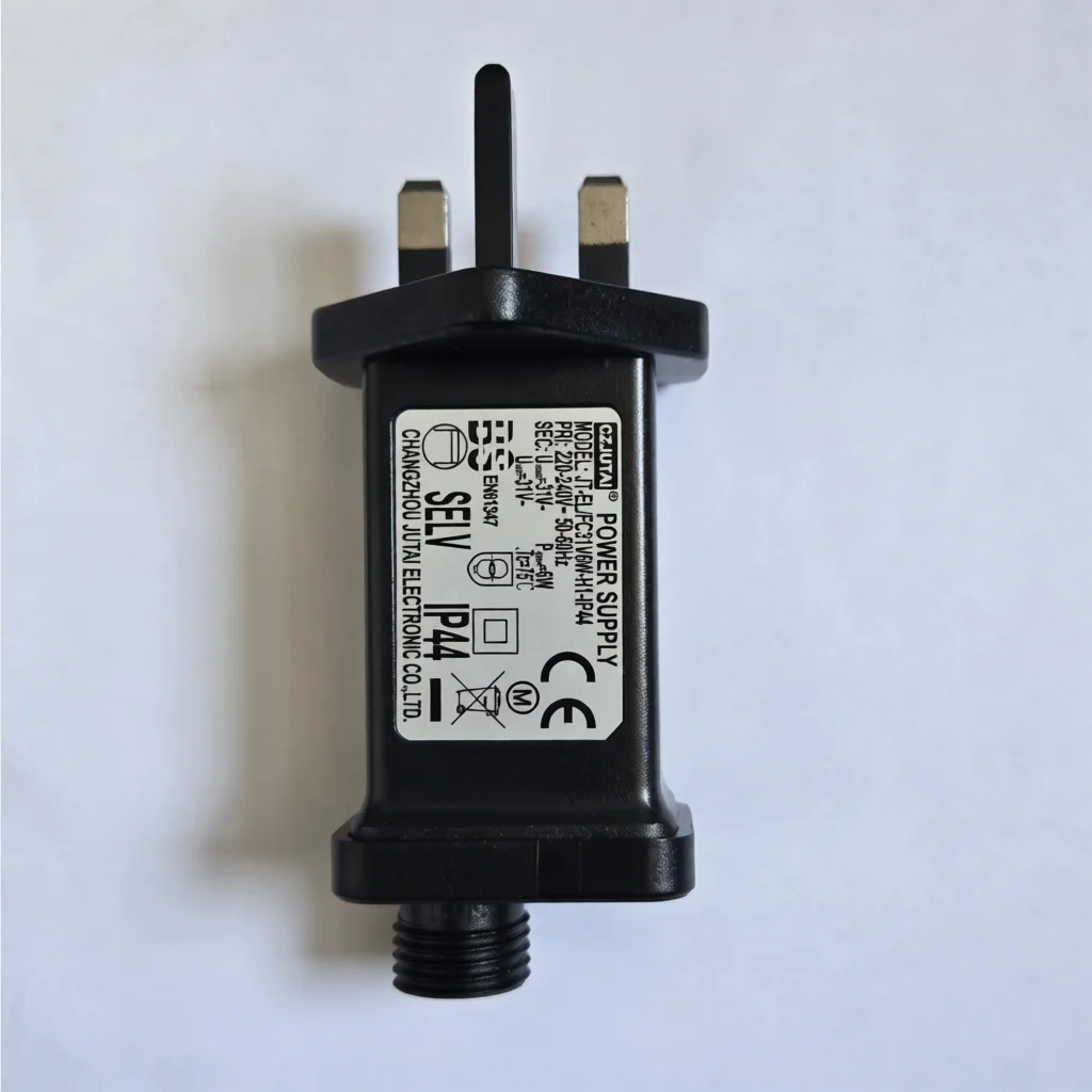 Outdoor Lighting Transformer Box - Universal Outdoor Solar LED Light String