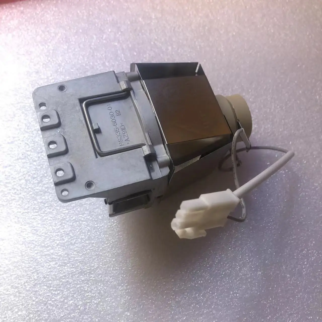 Replacement Original Lamp Model 5J.JKC05.001 Fit For BenQ W2700 and HT3550 Projector