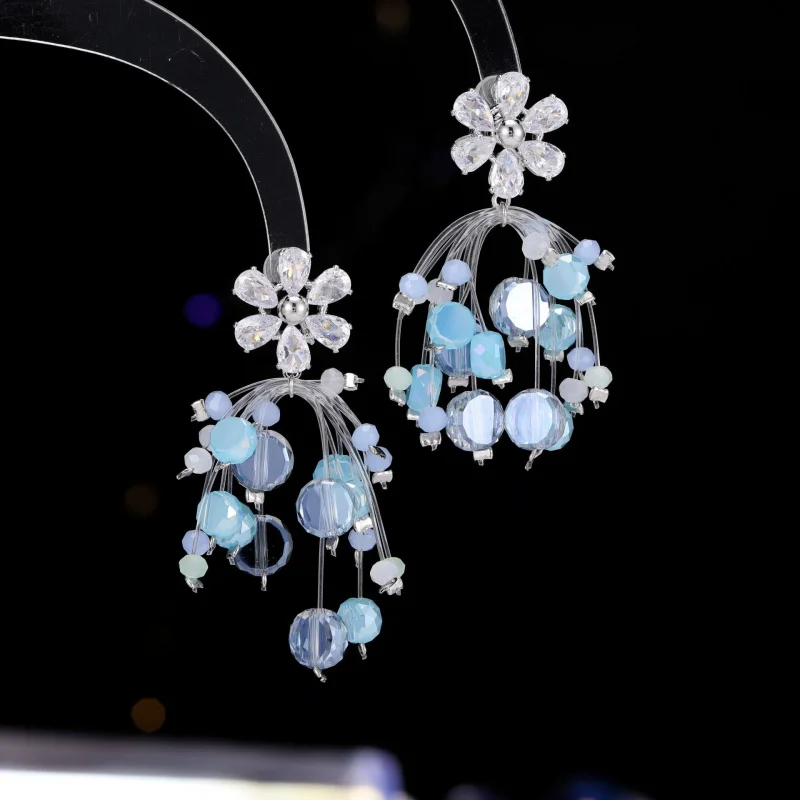 

Super Fairy Exquisite High-end Crystal Flower Earrings for Women S925 Silver Light Luxury Needle Fashion Sweet Fish Line Firewor