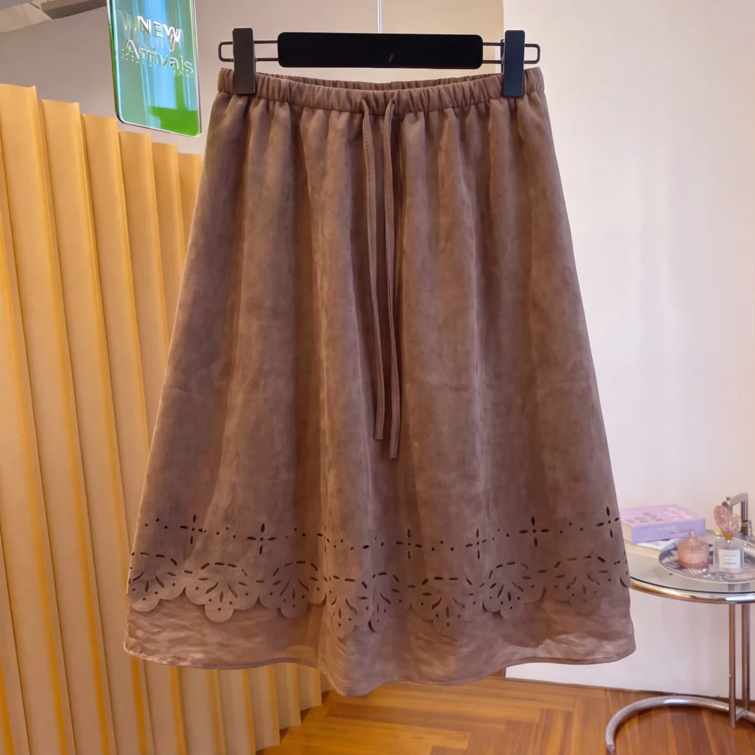 Retro Forest System Drawstring Elastic Waist Half Skirt Women's New Autumn Lazy Vacation Style Embroidered Lace Half Skirt