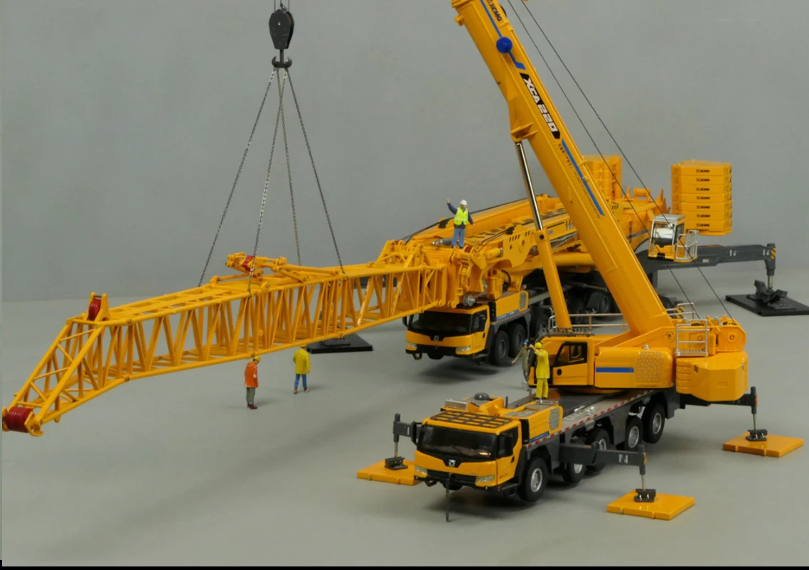 1:50 Scale XCMG XCA220 Truck Crane Model All Terrain Crane Gift Boys