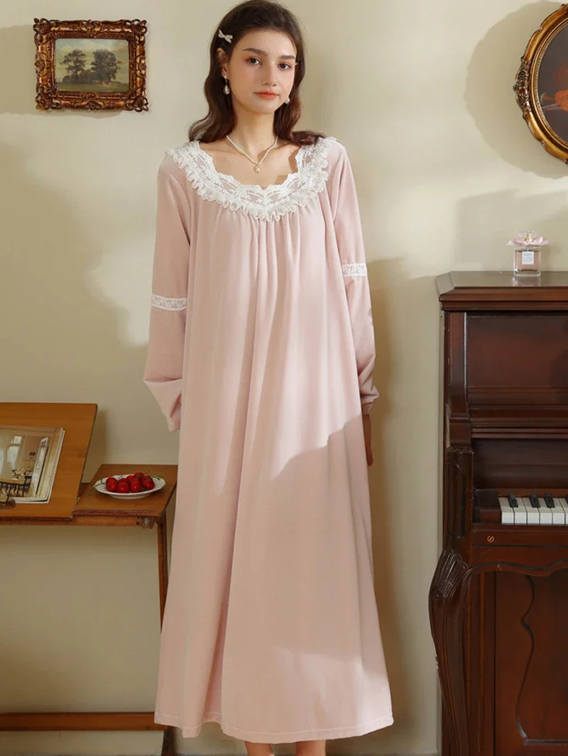 Long Sleeve Velvet Lace Fairy Nightgown Women Winter Vintage Velvet Pajamas Nightdress Loose Home Clothes Sleepwear Night Dress