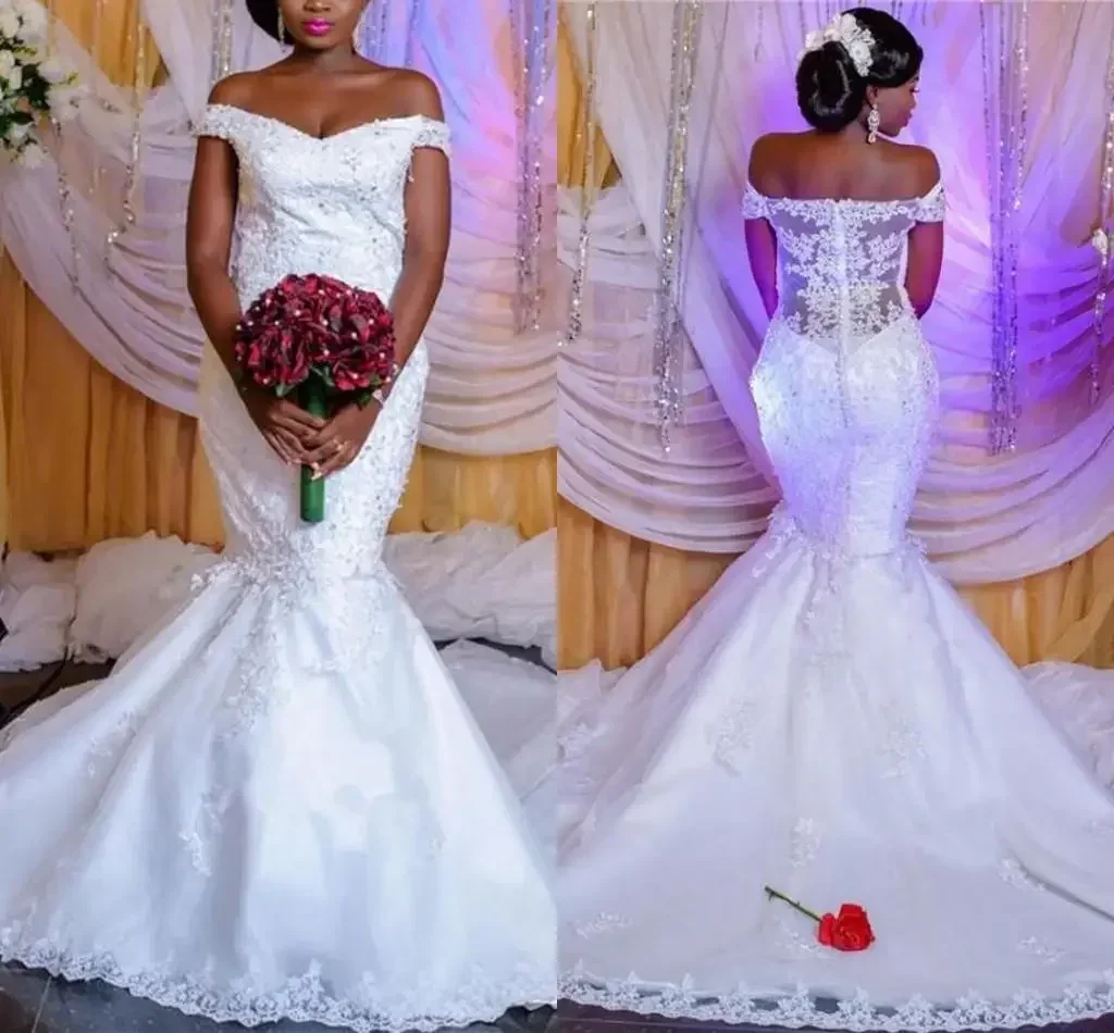 

Customized Off Shoulder Wedding Dresses Lace Appliques Bridal Gowns Sweep Train Mermaid Plus Size African Beaded Robes De Soiree