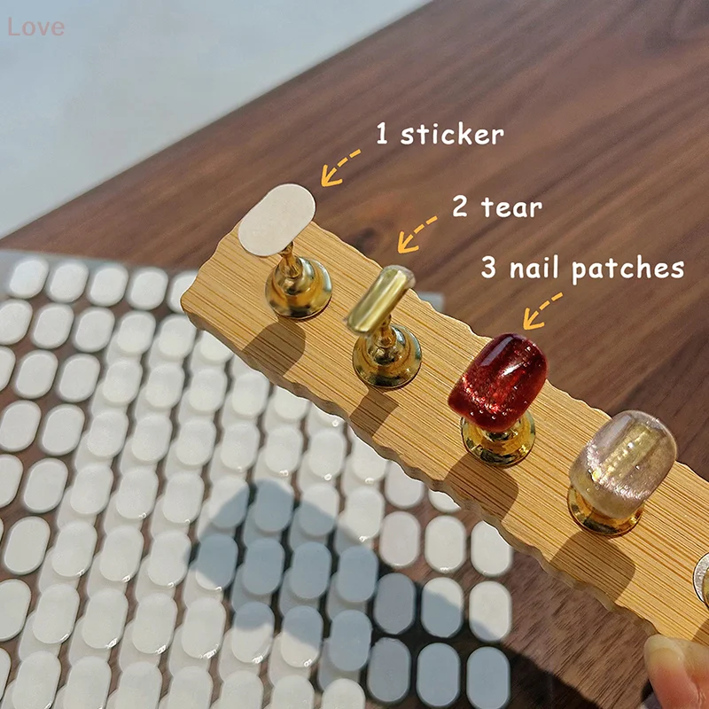 เทปกาวสองหน้าสีขาวรูปวงรีสำหรับงานทำเล็บ 100 ชิ้น/แผ่น สำหรับติดตั้งโชว์เล็บปลอมและงานศิลปะบนเล็บ