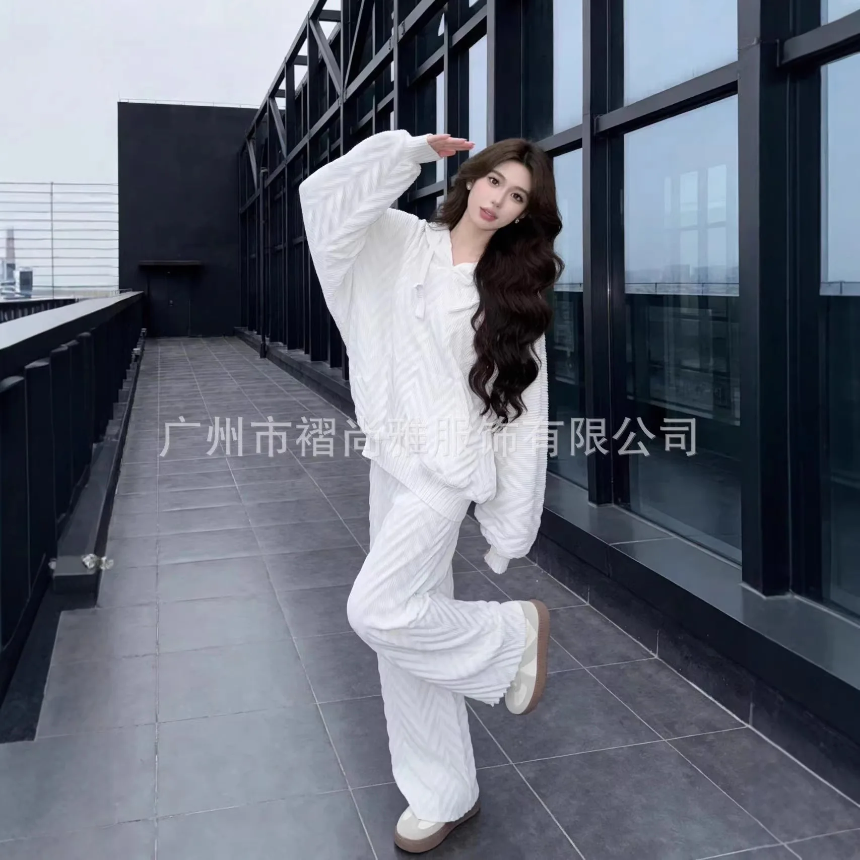 미야케 플리츠 2026 봄과 가을 신상 수제 플리츠 후드 수트 단색 플리츠 캐주얼 루즈 탑 바지 어린이용