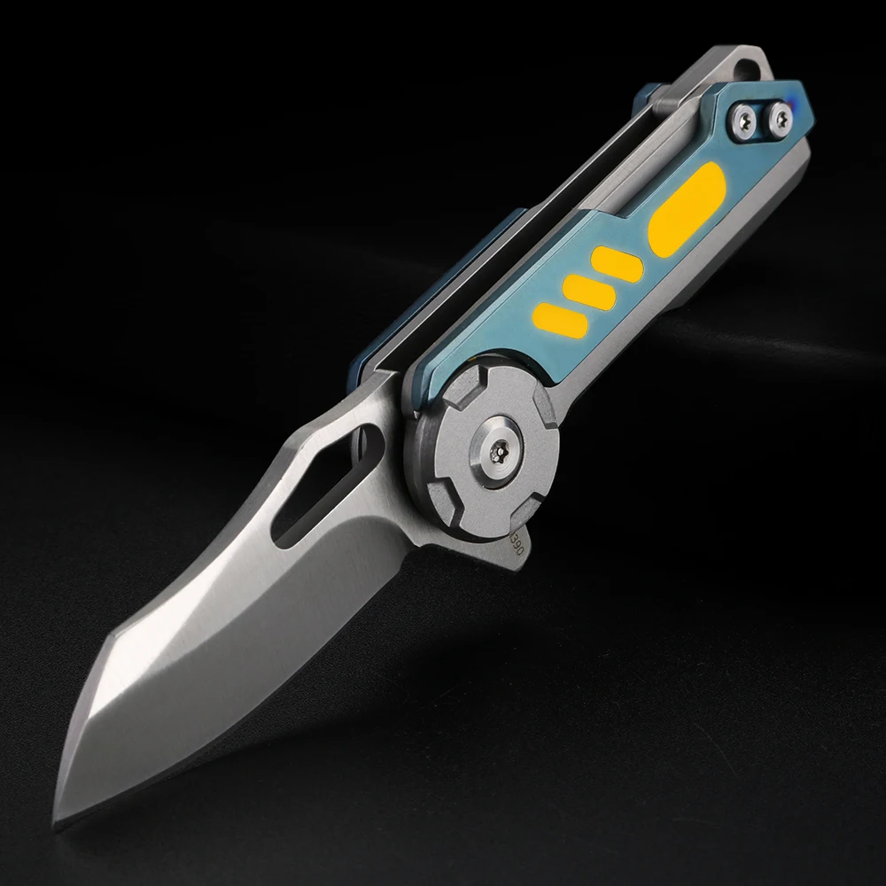 Night Glow All Steel Folding Knife High Hardness D2 Steel Mini Knife Outdoor Multifunctional Keychain Knife