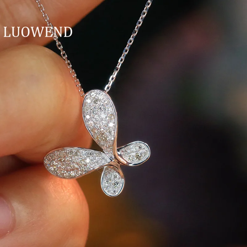 

LUOWEND 100% 18K White Gold Necklace Romantic Butterfly Shape Real Natural Diamond Pendant Necklace for Women Birthday Gift