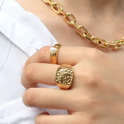 Exaggerated Chunky Hammered Texture Band Rings for Women Stylish Stainless Steel Thick Square Signet Ring Versatile Punk Jewelry