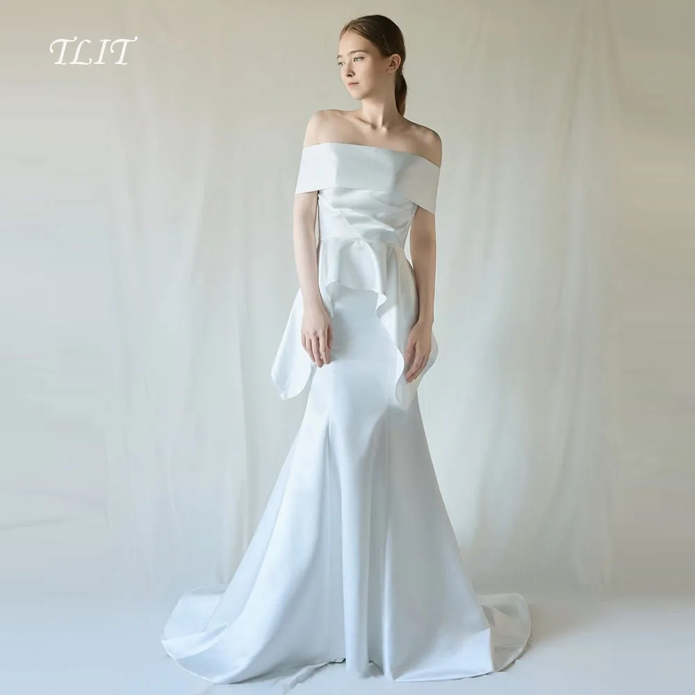 ชุดแต่งงานทรงเอไลน์ผ้าซาตินสีขาวหรูหราแบบเปิดไหล่ ชุดราตรีงานพรอมสไตล์เกาหลี ชุดเจ้าสาวสำหรับถ่ายภาพ สามารถสั่งตัดได้