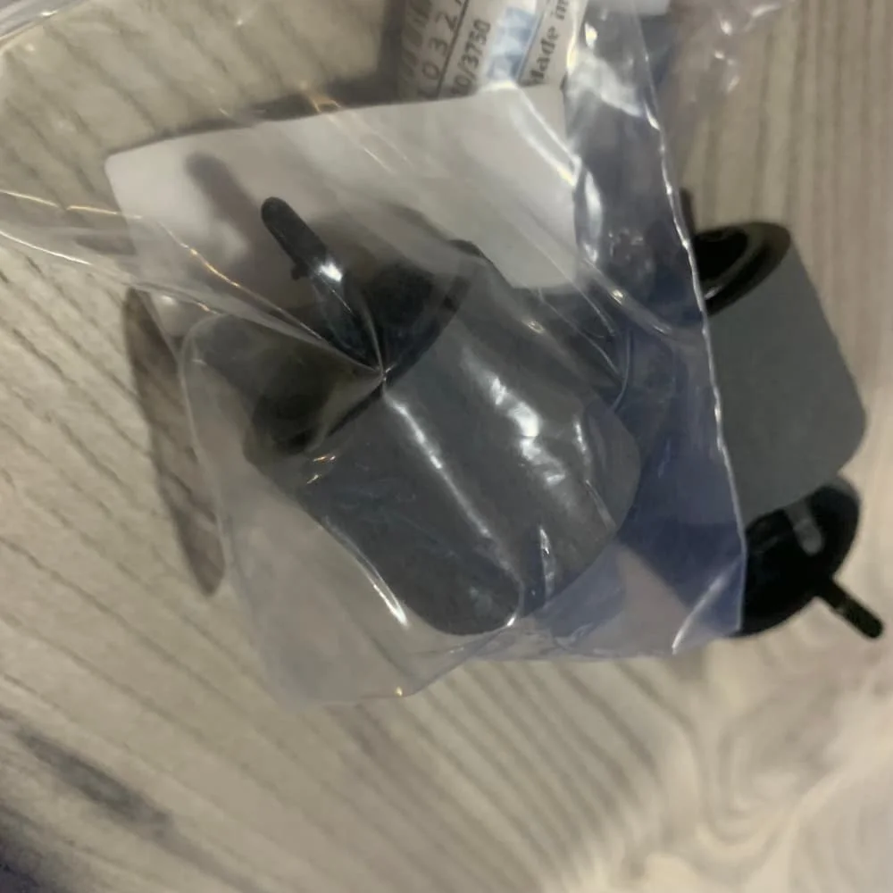 

JC90-01032A JC90-01107A JC93-00310A JC73-00340A Разделительный ролик захвата для Samsung M3320 M3325 M3370 M3375 M3820 M3825 M3826