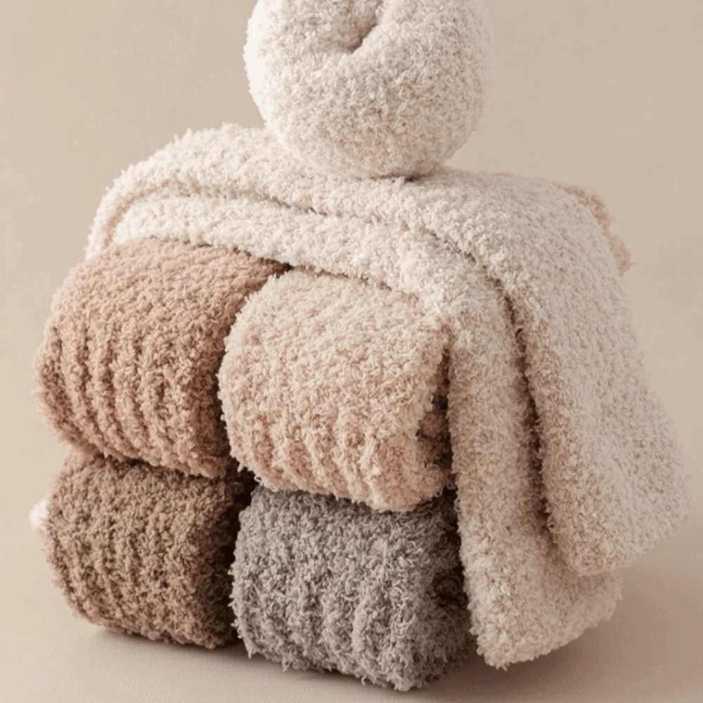 

Новые однотонные чулки из кораллового флиса, толстые противоскользящие зимние носки, сохраняющие тепло, женские чулки