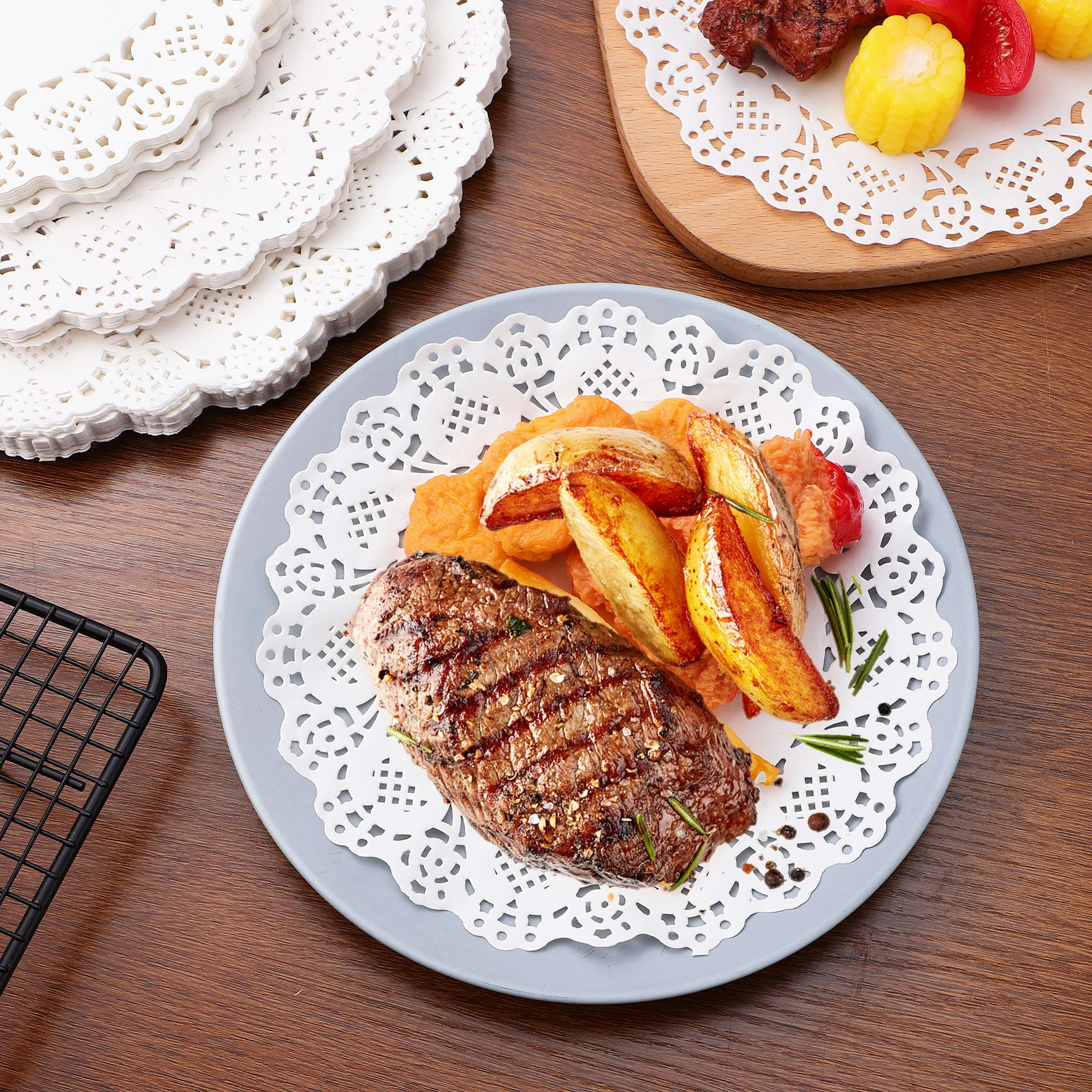 

300 pcs Round Lace Doily Paper For Oil Absorption Cooking Baking Fry Food Serving Placemats Kitchen Tableware White