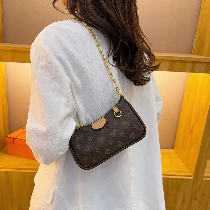 Fashion Ladies Chain Print Shoulder Bag High-end Texture Handbag Underarm Bag for Women's Commuter Trendy Shoulder Crossbody Bag