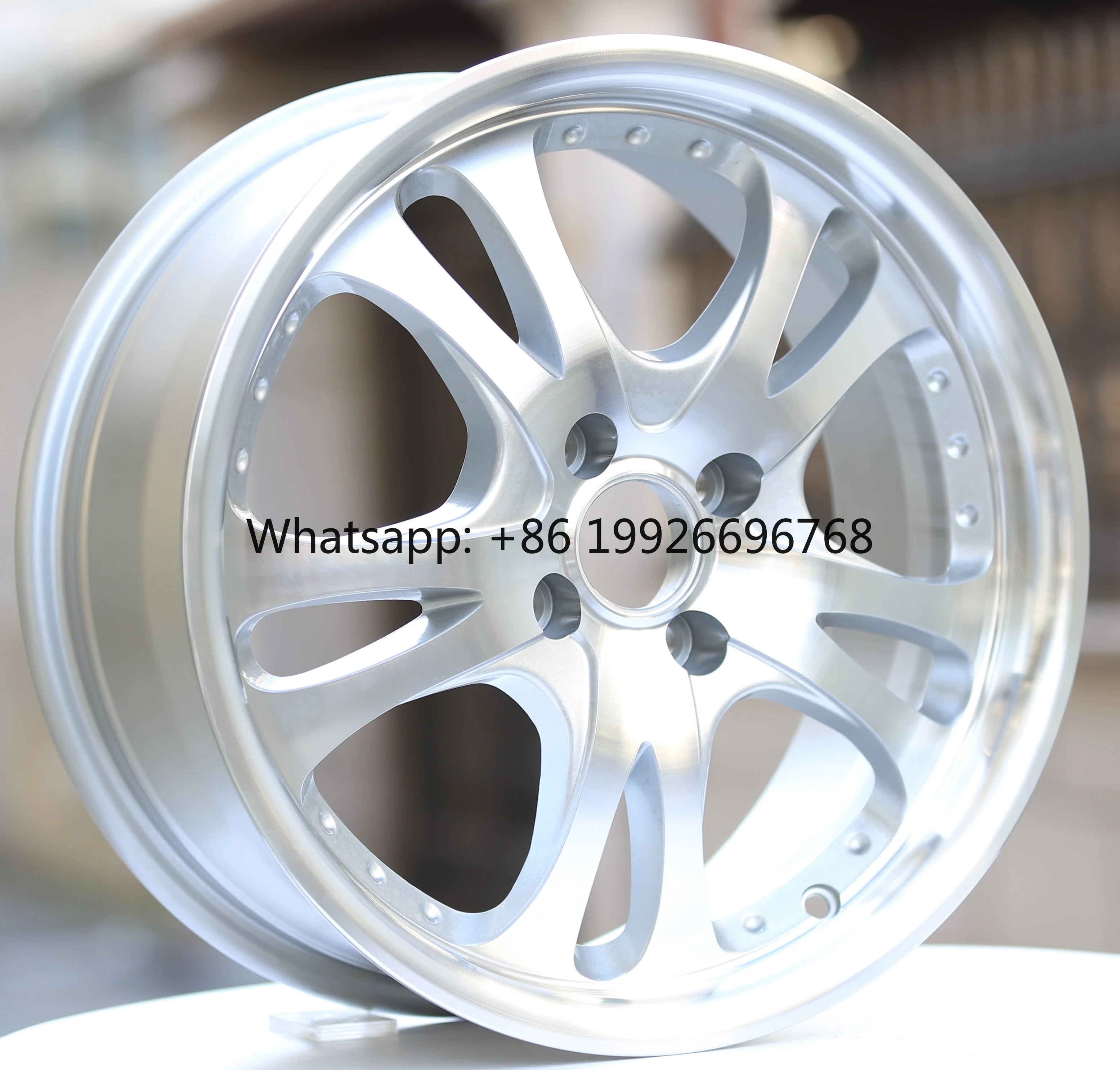 

Aluminum Alloy Silver New Upgraded Car Wheels 16*7J 4*100 Sedan Passenger Car Aluminum Alloy Wheels