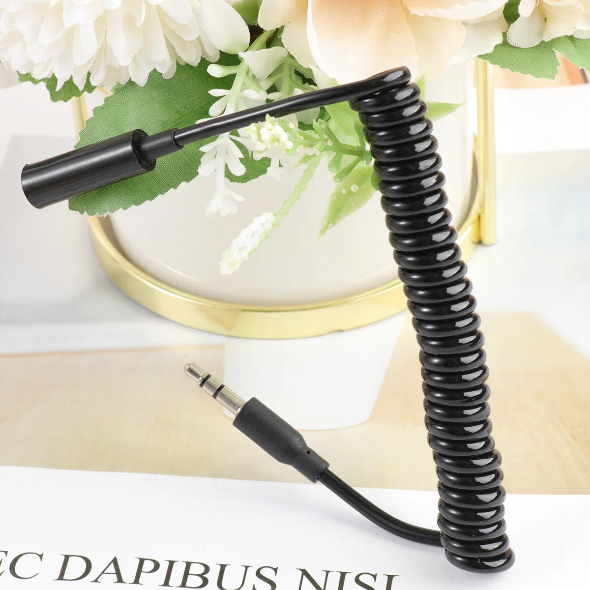 

1M 3.5mm Audio Extension Cable Male to Female Connector Soft Bend-Resistant Cord with Spring Protection for Reliable Signal