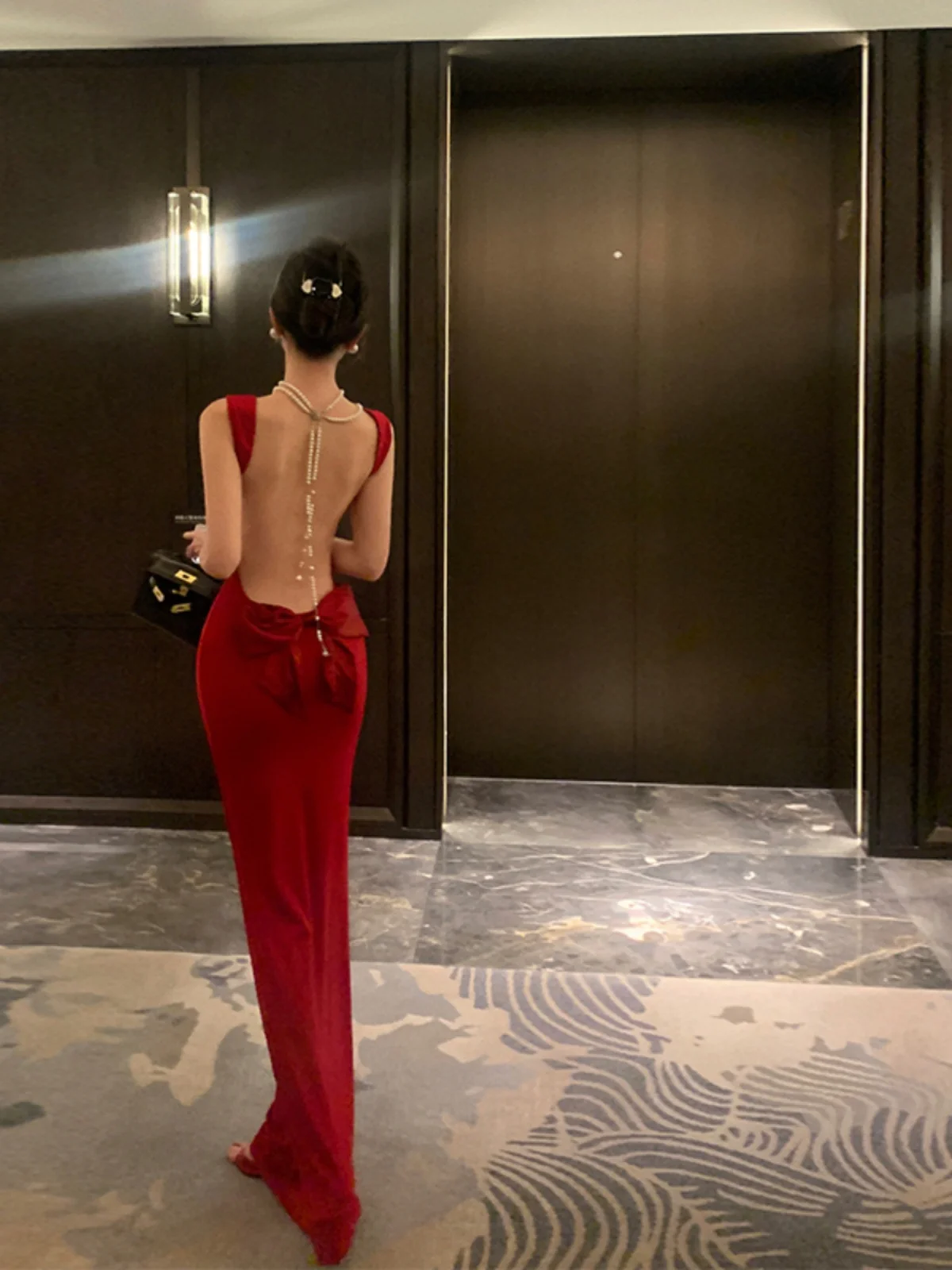 

Трикотажное платье с красным узлом и ремешком, сексуальное облегающее длинное бальное вечернее платье с запахом вокруг силуэта, полиэфирная ткань, летняя...