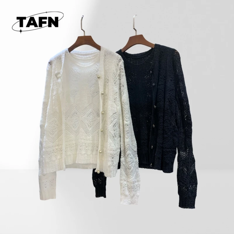 

Cardigan Sweater Trendy Simple Classic 25 Vintage Style Cashmere Cardigan, for Keeping Warm in Casual SettingsA25126