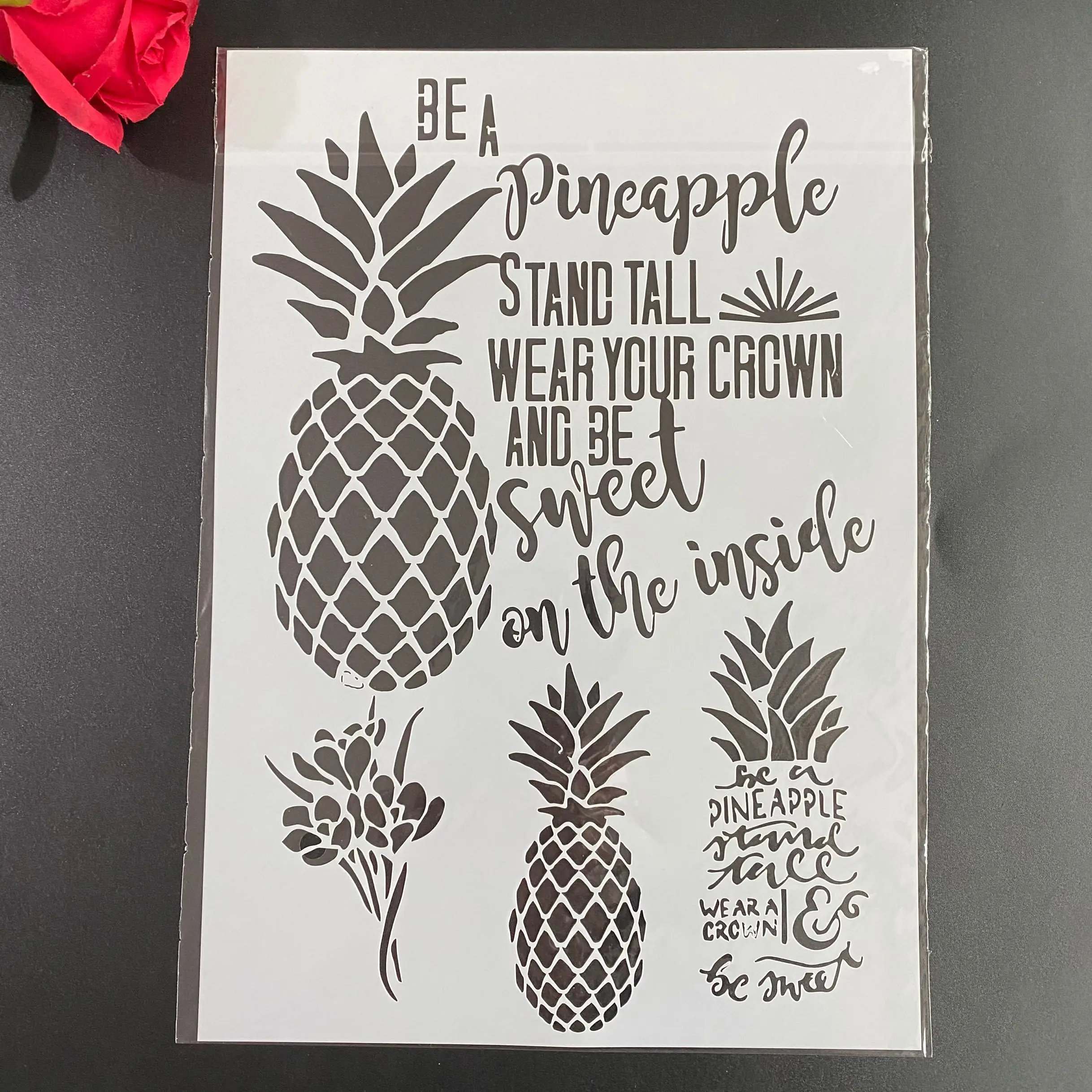 

DIY Stencils Wall Painting Scrapbook Coloring Embossing Album Decorative Paper Card Template A4 29 * 21cm Pineapple