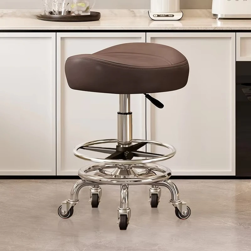 

Wholesale Heavy Duty Leather Upholstered Hydraulic Styling Chair for Barber Goods and Equipment Distributors
