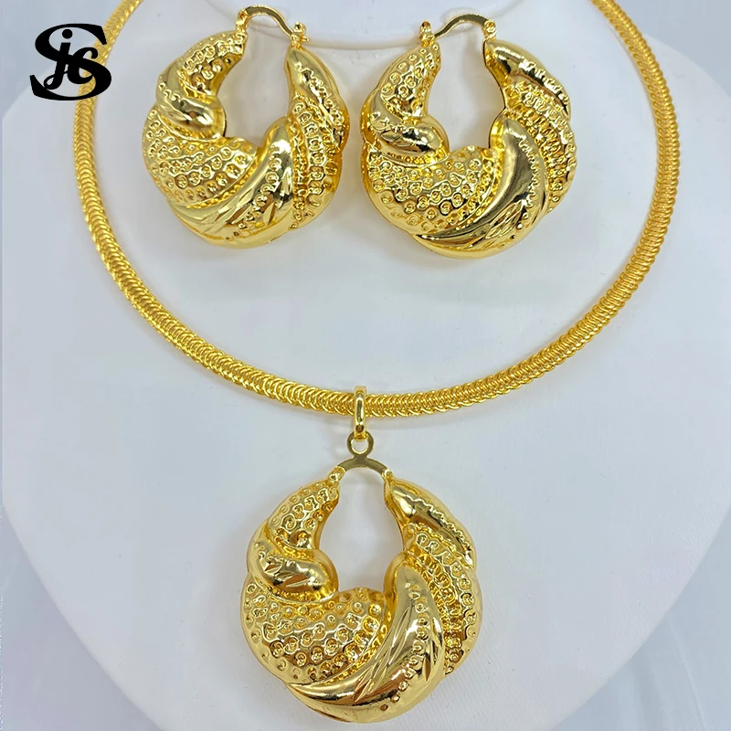 

Dubai Hot Selling Boutique Fashion Gold Plated Hollow Out Jewelry Big Earrings Necklace For Women Anniversary Gift Wedding Party