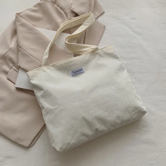 Beliebte Modische Koreanische Cord-Handtasche in Unifarbe, Ausländischer Stil, Einzel-Schulter-Unterarmtasche, Tragetasche für Damen, Einzelstück – Detail 4