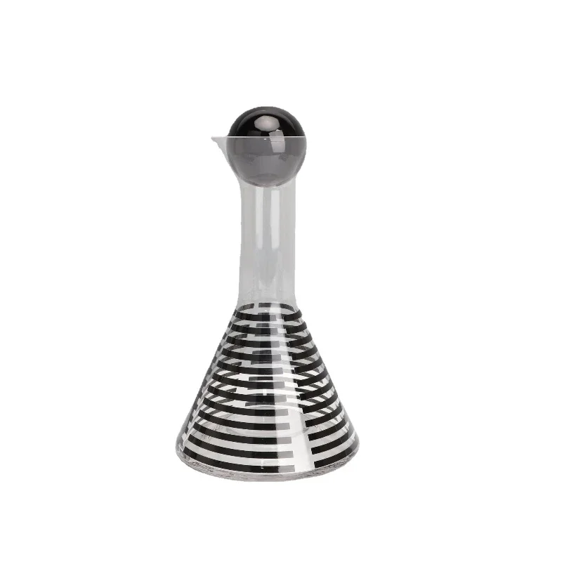 

Modern simple striped wine jug wine glass decanter wine set ornament living room cabinet dining room home decoration