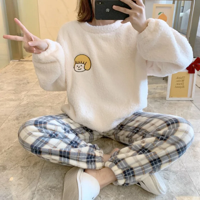 Pajamas Women's Autumn and Winter Coral Fleece Thickened Fleece Flannel New Cute Little Girl Loungewear Set  Kawaii White Pj Set