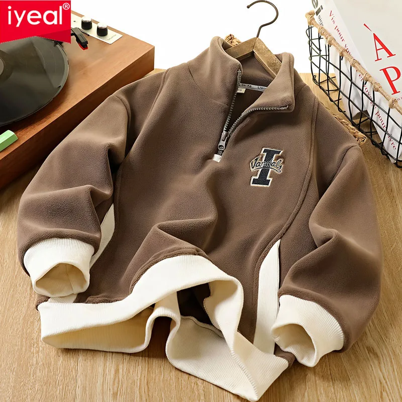 

IYEAL 2025 Children's Boys Girls' New Autumn/Winter Standing Collar Warm Fleece Sweatshirt Splicing Embroidered Half Zipper Top