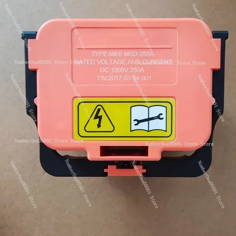 

New energy vehicle high-voltage DC manual maintenance switch 1000V250A connector fuse MSD
