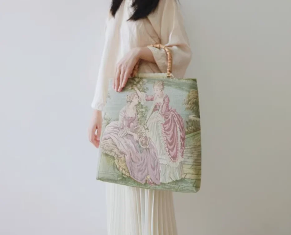 LOST IN VINTAGE 1950\'s Delill French Provincial Tapestry Young Love Courting Chain Handle Purse