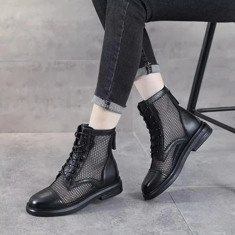 

2025 женские сандалии, летние дышащие тонкие ботинки Martens в британском стиле, однотонная женская обувь на молнии со шнуровкой, каблук